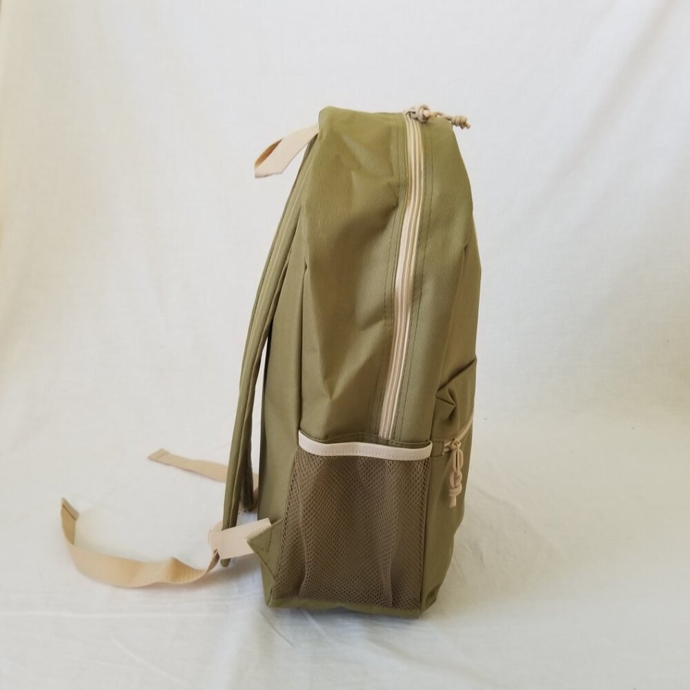 New! Lightweight Olive Green Basic Backpack W/Bot… - image 7